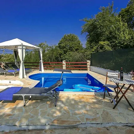 Holiday home House Ester